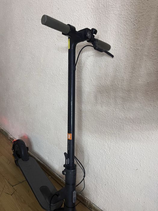 Xiaomi Mi Electric Scooter