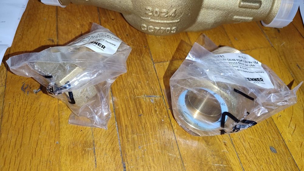 Apometru apă rece stradal 1 țol