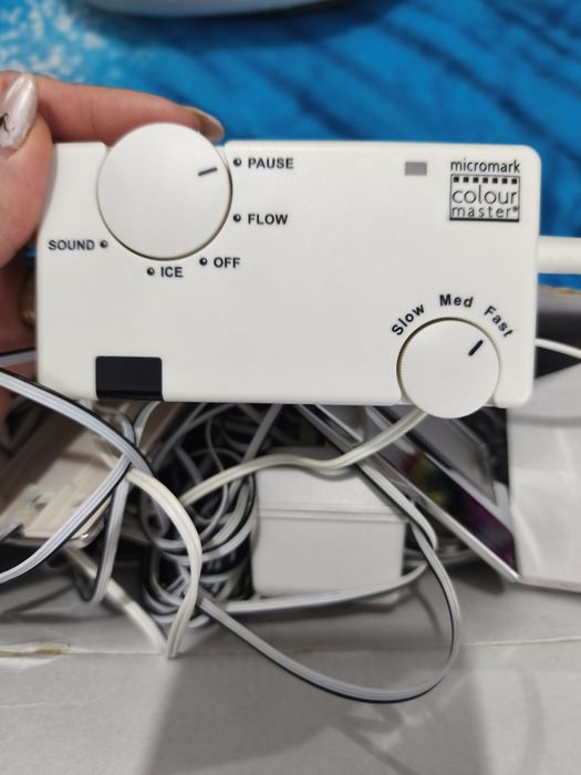 Leduri lumini colorate