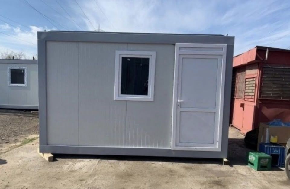 Vând containere modulare