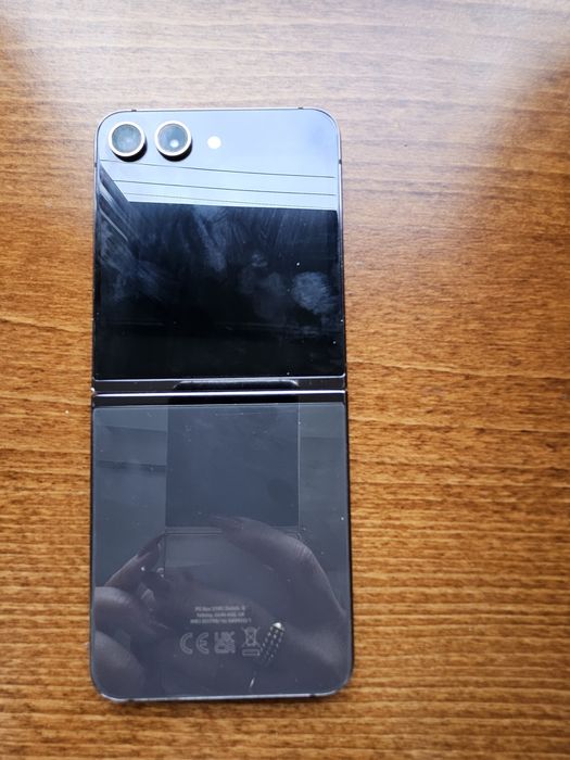 Samsung Galaxy Z Flip 5