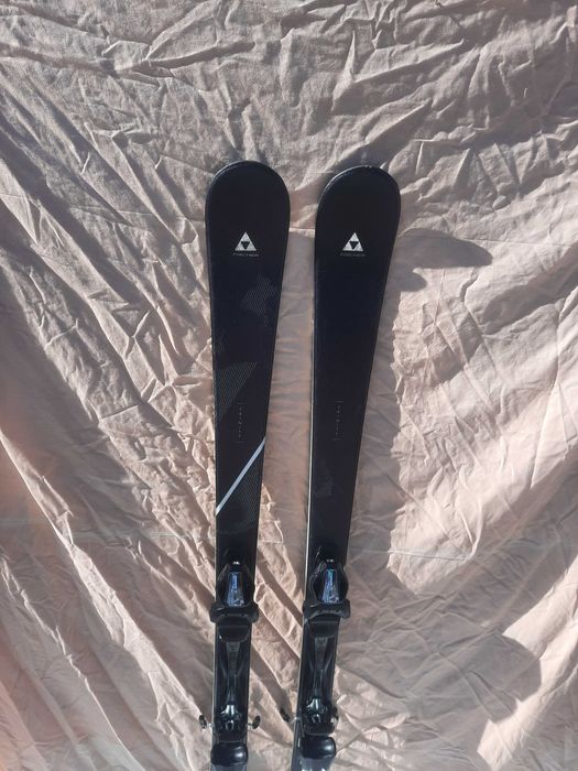 Карвинг ски  FISCHER TRINITY, AIR tec, light woodcore, carbon  150см.