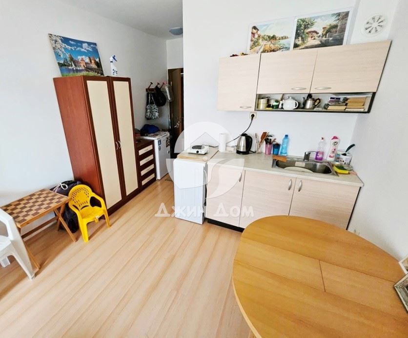 Продава се Едностаен апартамент в к.к. Слънчев бряг - 28 кв.м за 674 €/кв.м - Снимка #2