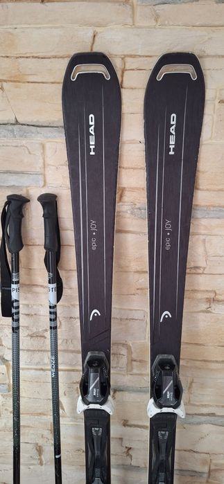 Комплект от ски, ,ски обувки и щеки + сак за обувките.