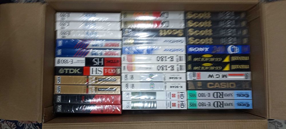 Видеокассеты VHS