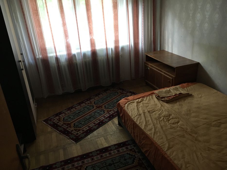 Vand apartament gavana 3 Q-uri