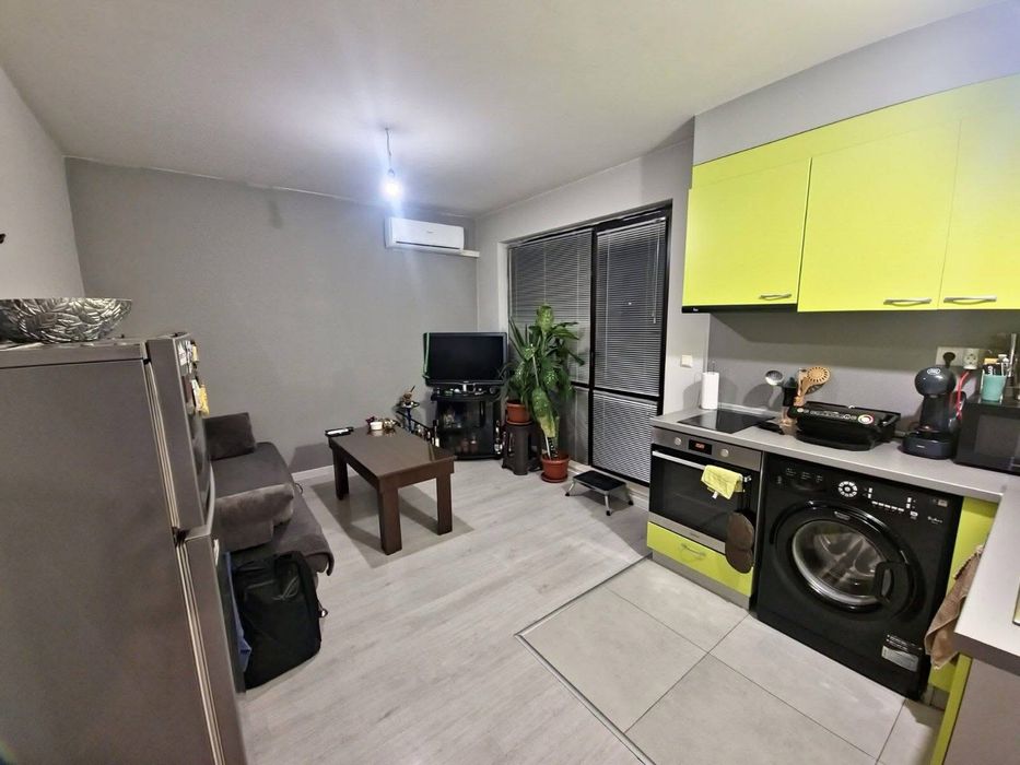 Дава се под наем Двустаен апартамент в с. Балей, Област Видин - 40 кв.м за 408 € - Снимка #2