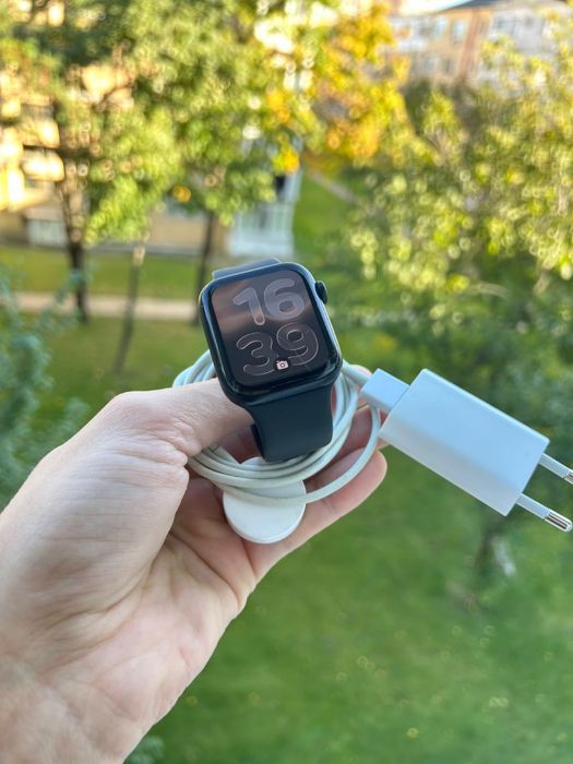 • Apple Watch SE2 • cartela esim LTE •