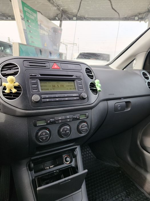 Volkswagen golf plus