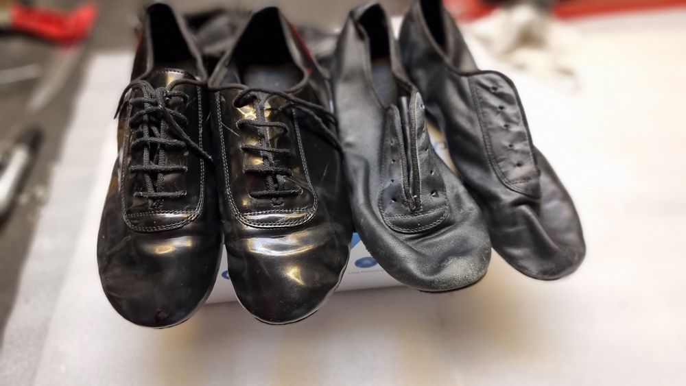 Pantofi dans sportiv 1+1 gratis