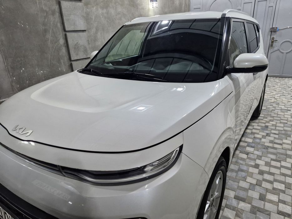 Продаю Kia (Киа) Soul (Соул)