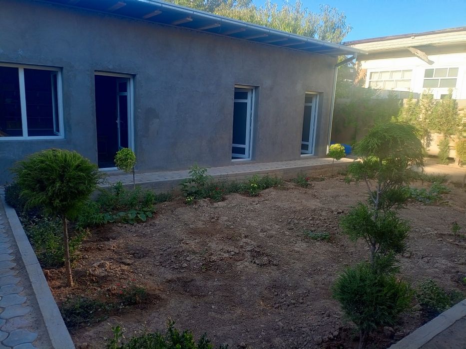 Дом в Алмазарском районе.  Олмазор туманида сотиладиган ховли. Чигатой