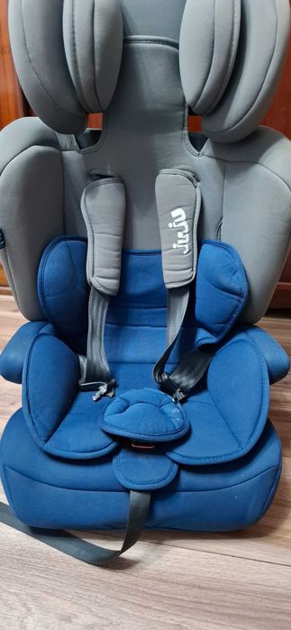 Scaun auto pentru copil