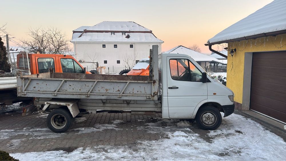 Basculanta Mercedes-Benz Sprinter 412