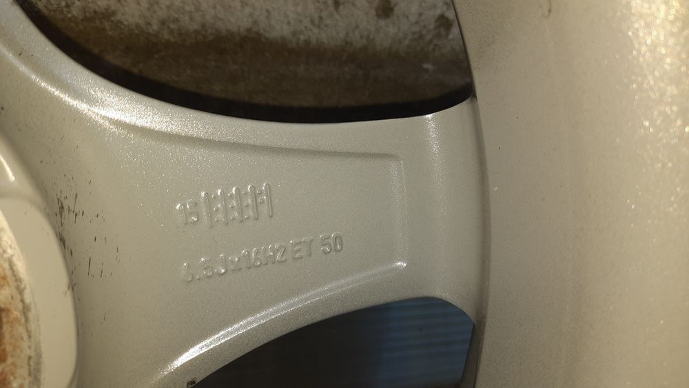 Гуми с джанти 5на108 6,5 j ET50