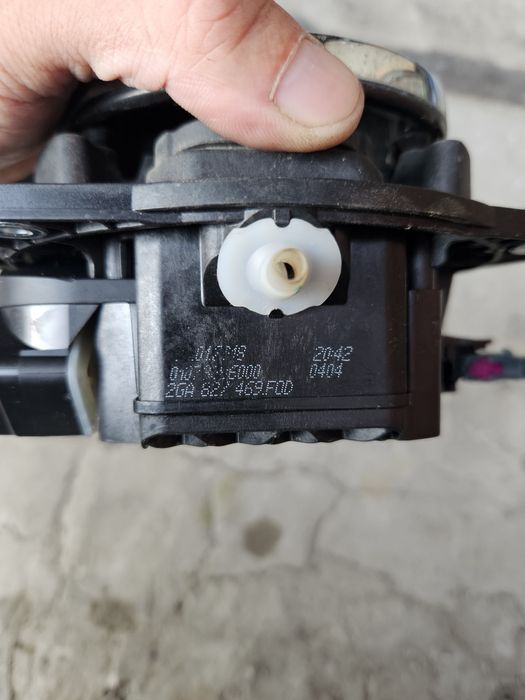 Задна камера пасат B8 t-rok golf 7