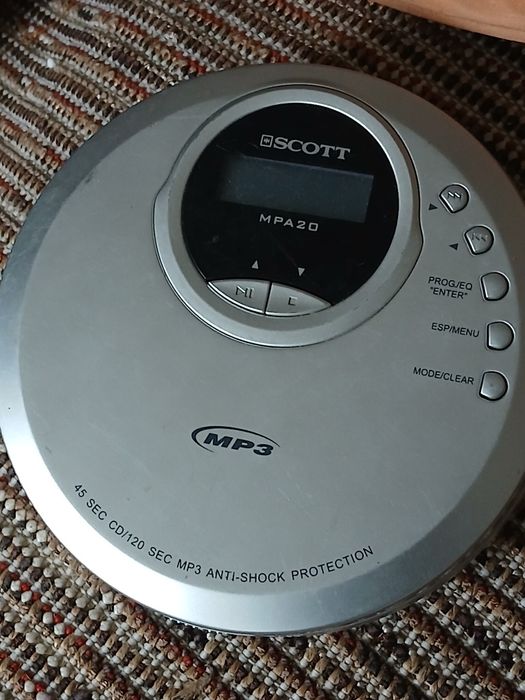 Портативен CD/MP3 плеър SCOTT MPA20 – работещ