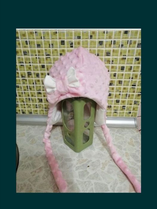 Продам детское одеяло и шапочку .