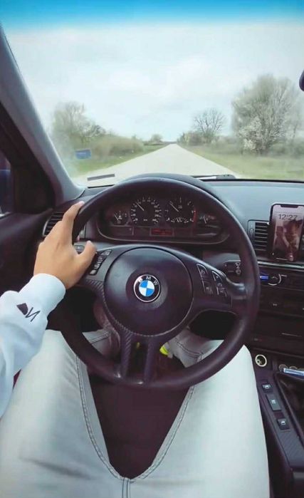 Bmw               .