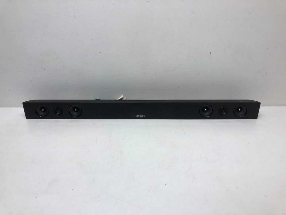 Soundbar Samsung HW-D450.  Soundbar-ul Samsung HW-D450  în stare bună de funcționare.