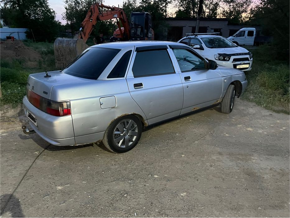 Продам ваз 2110 8 клапан