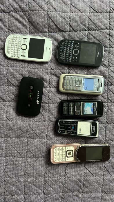 Нокиа кнопочный простушка