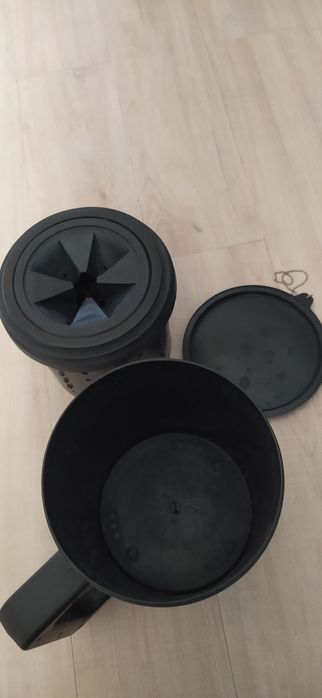 Продам лапомойку для собак