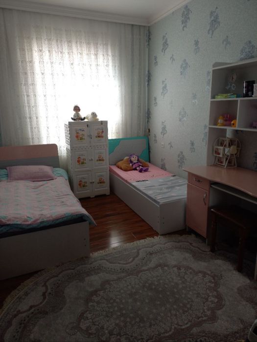 Sotiladi dom 5/5 3 xona
