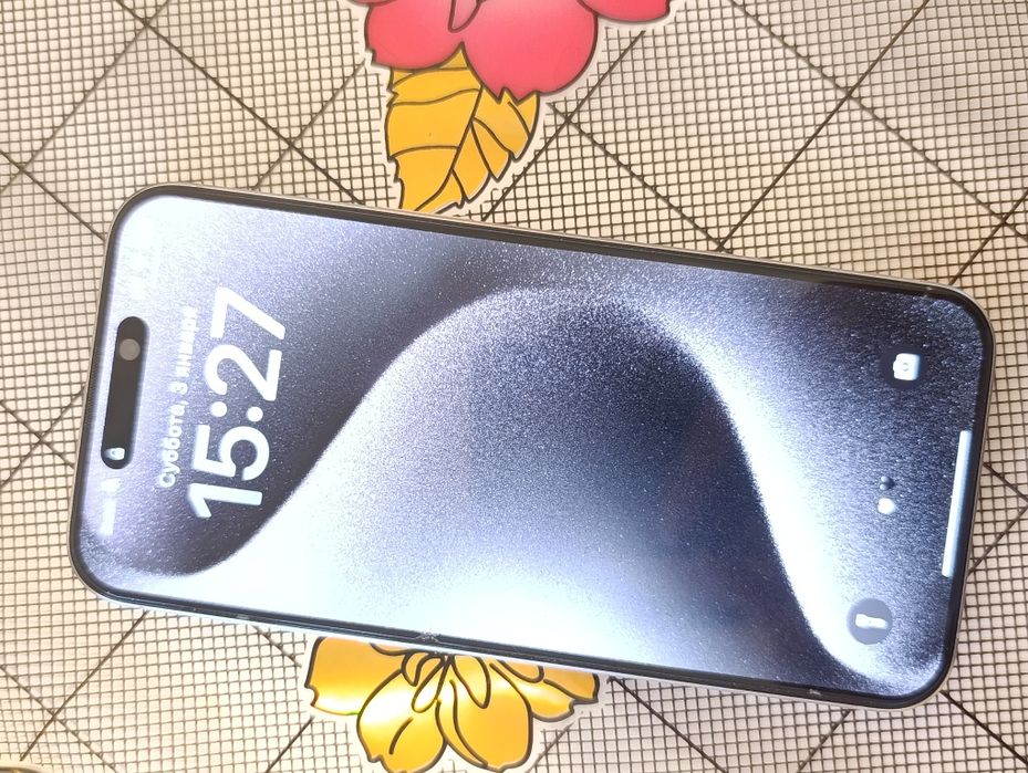 Срочно продам Айфон 15 про макс