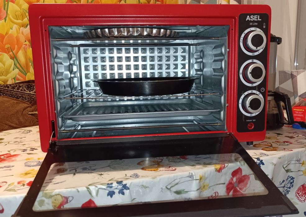 Продам Духовную печь 25.000