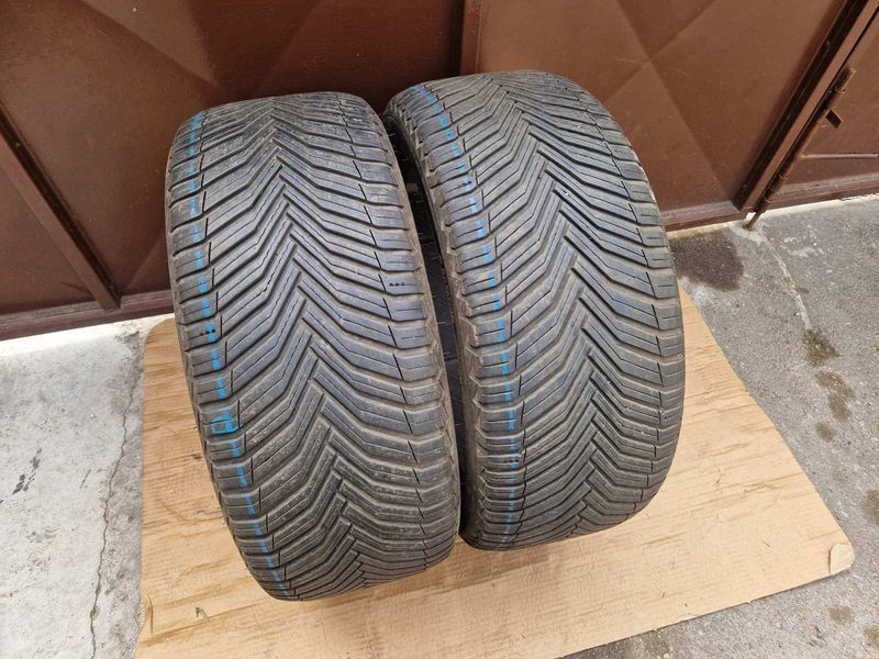 2 Michelin R19 255/40
всесезонни гуми 
DOT3621