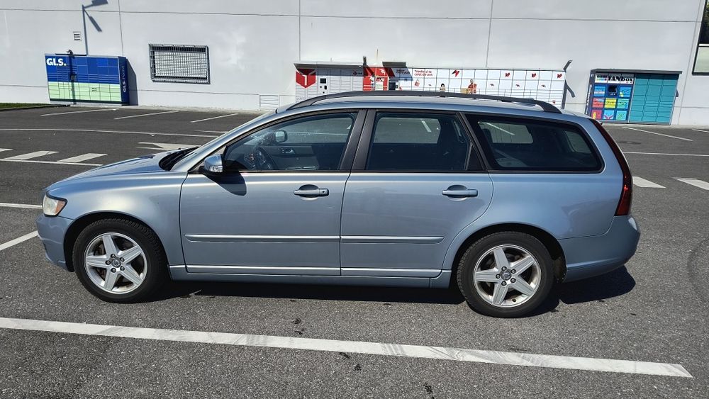 VOLVO V50 2008 — imagine 2