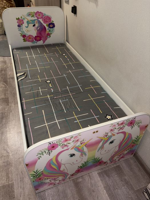 Продам две односпальные кровати