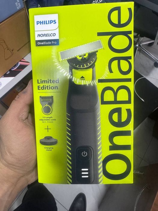 Триммер для лица и тела Philips OneBlade Pro 360 Face + Body QP6507/70