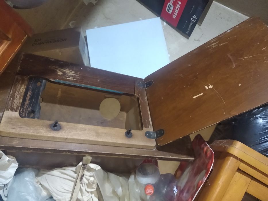 Стол со станком от швейной машины
