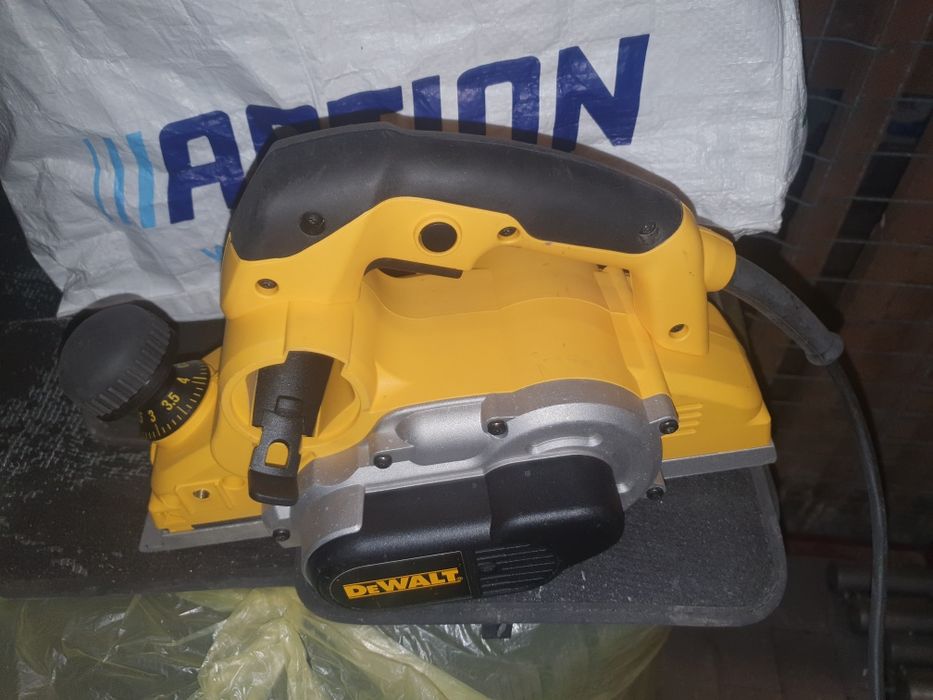 Rindea Dewalt D26500K