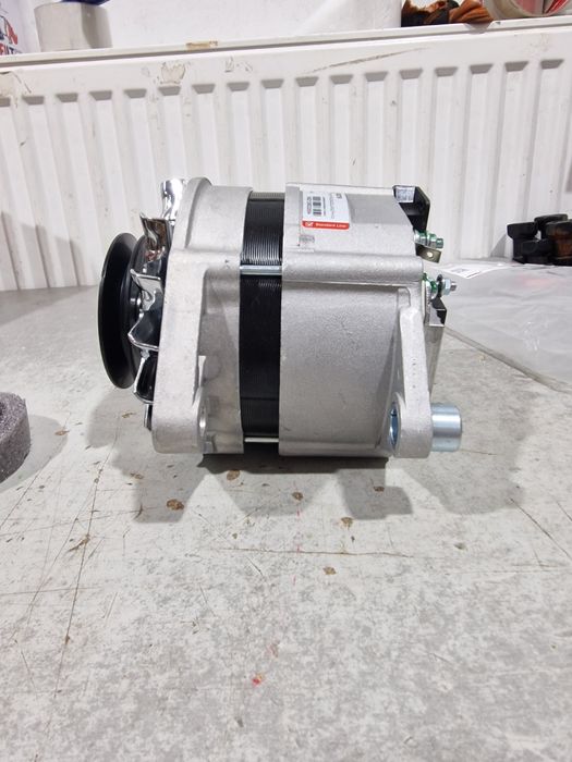 Alternator tractor fiat 24 v fiat 300 411 411,412,415 preț 700  lei te