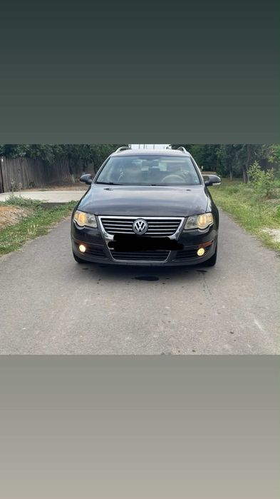 Vând Volkswagen Passat B6