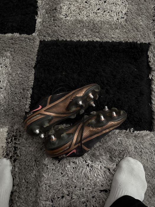 ghete fotbal nike phantom elite marime 43