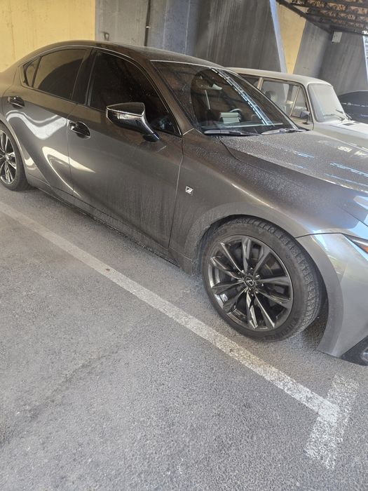 Продаётся, Lexus IS350  можно в рассрочку.