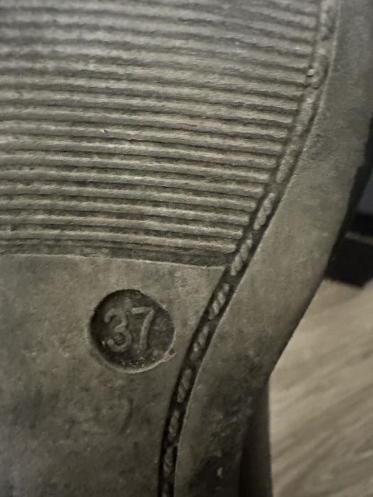 Туфли мальчиковые, в очень хорошем состоянии