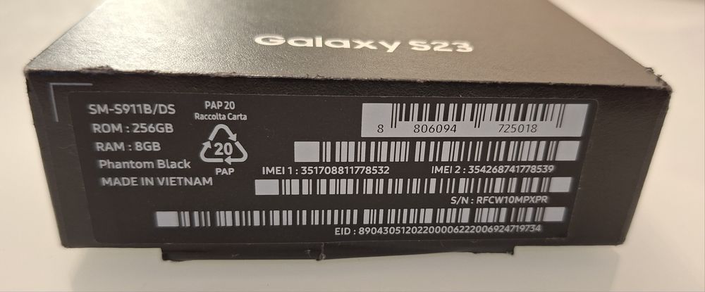 Samsung Galaxy S23 black  / 256GB / 8GB RAM
