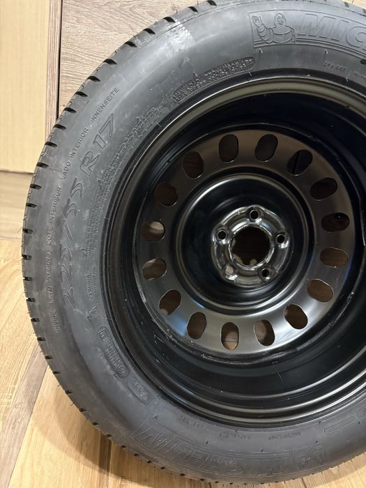 Резервна гума за ситроен ц5 17 цола