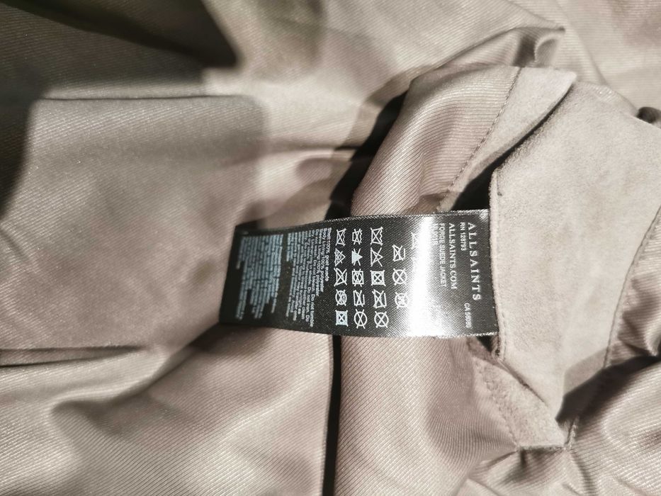 All saints велурено яке