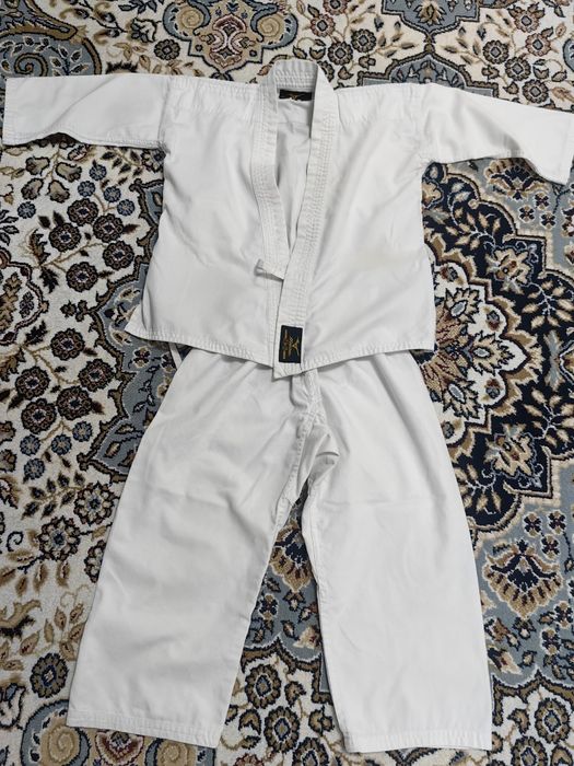 Каратэге арналған киім