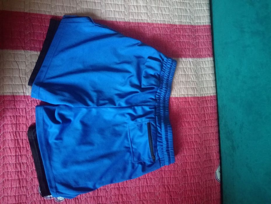 Продам шорты для тренировок