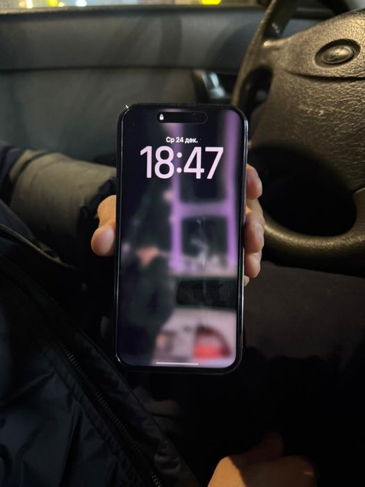 Продам iPhone 14 pro