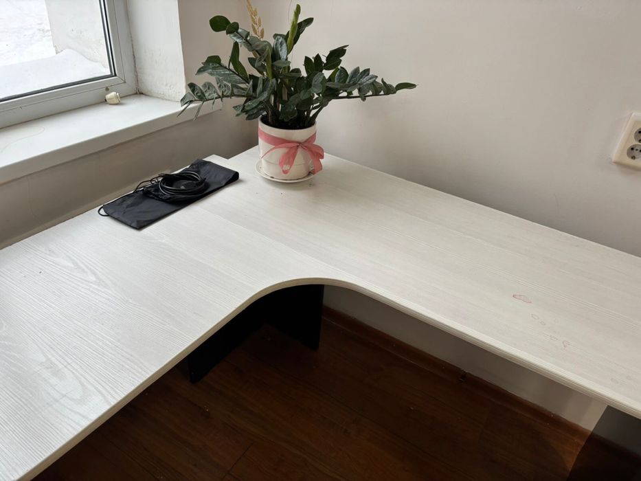 СРОЧНО продам рабочий стол