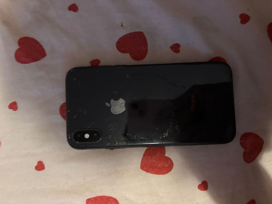 Vand iphone XS aproape nou foarte bine intretinut