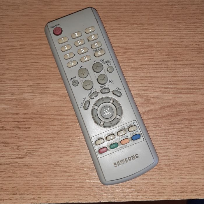 Продам  телевизор Самсунг